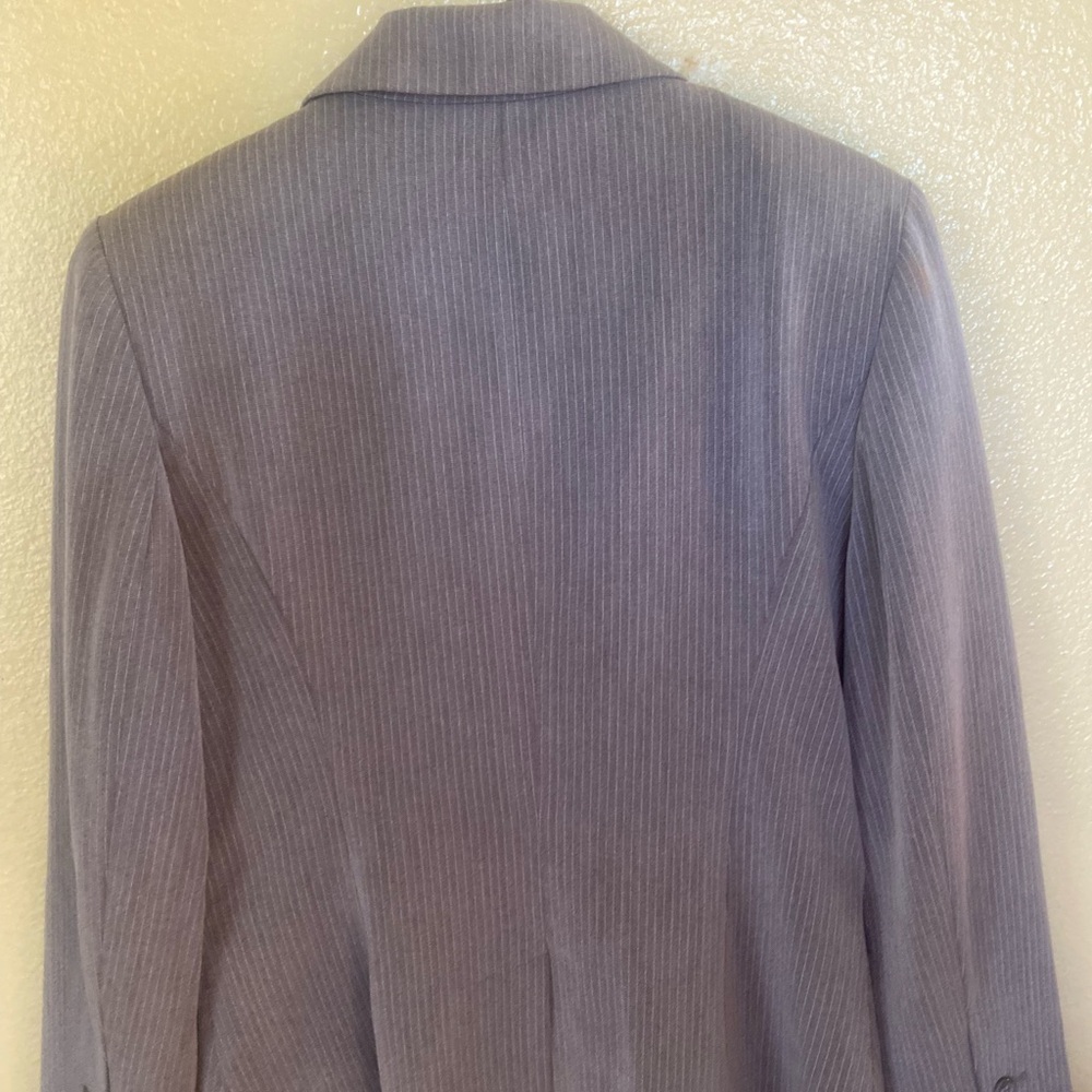 Gray Pinstripe Blazer by Worthington size 6 - Picture 8 of 8